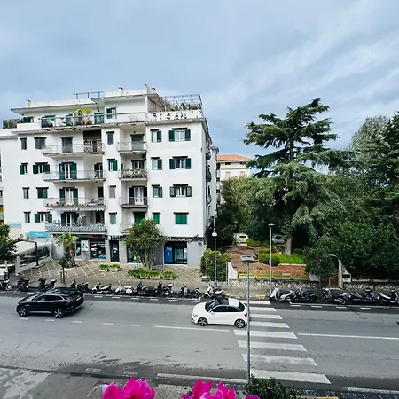 Yourhome - Maison Nicole & Marie Pensjonat