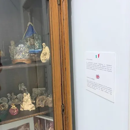 Yourhome - Maison Nicole & Marie ゲストハウス 4*